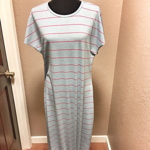 LuLaRoe Maria Size Extra Large (XL)